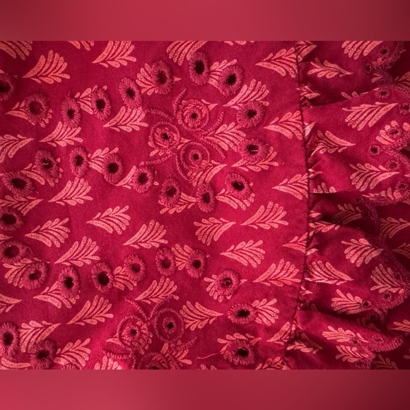 Universal Thread Red Patterned Blouse with Ruffles - Picture 9 of 10